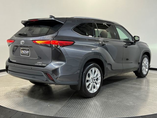 2022 Toyota Highlander Limited