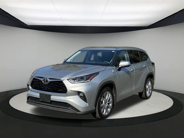 2022 Toyota Highlander Limited