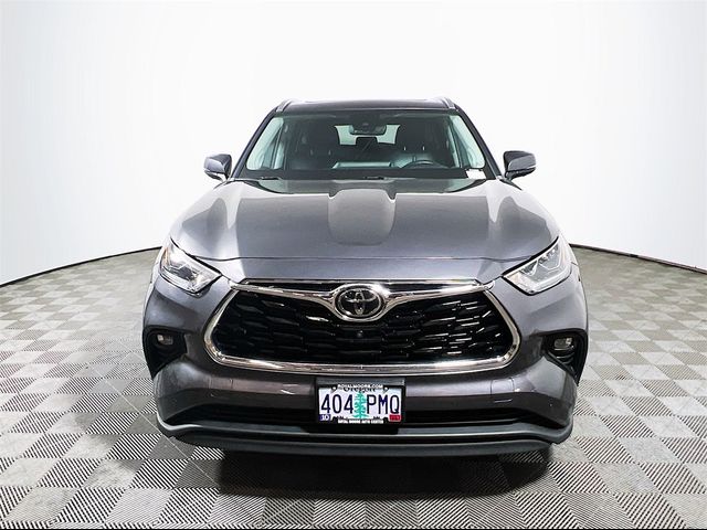 2022 Toyota Highlander Limited