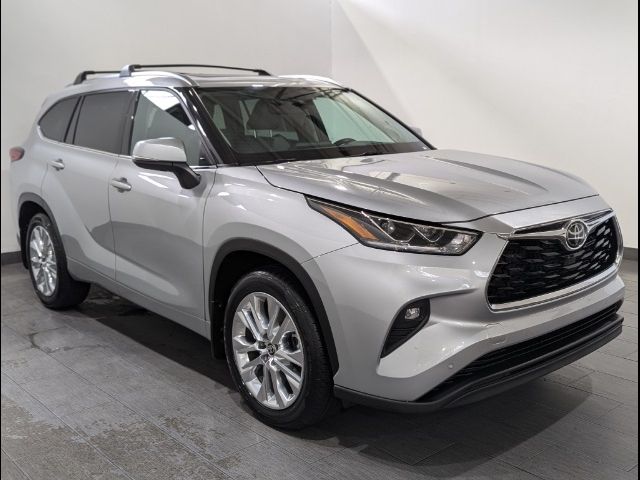 2022 Toyota Highlander Limited