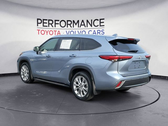 2022 Toyota Highlander Limited