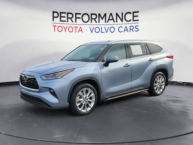 2022 Toyota Highlander Limited