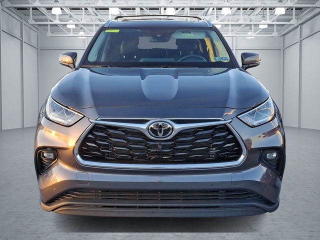 2022 Toyota Highlander Limited