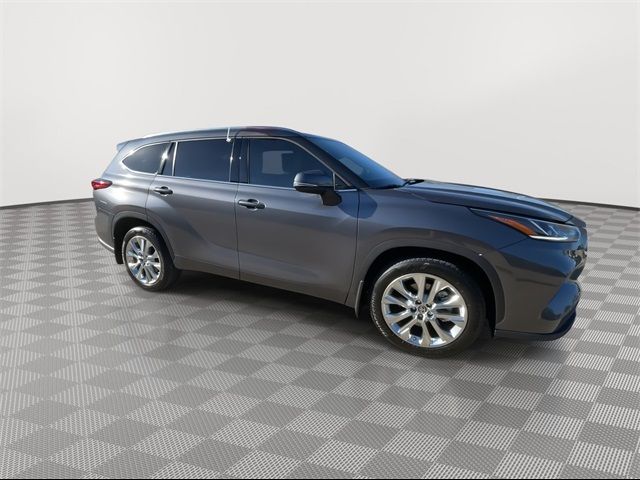 2022 Toyota Highlander Limited