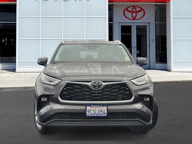 2022 Toyota Highlander Limited