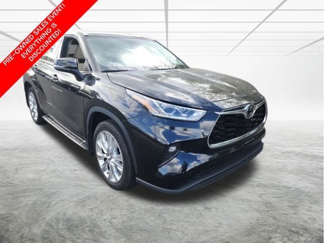 2022 Toyota Highlander Limited