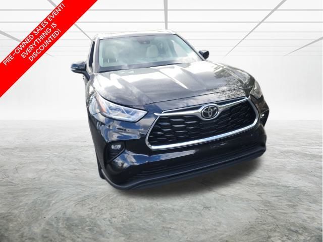 2022 Toyota Highlander Limited