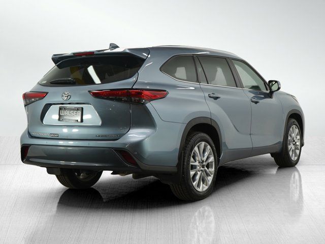 2022 Toyota Highlander Limited