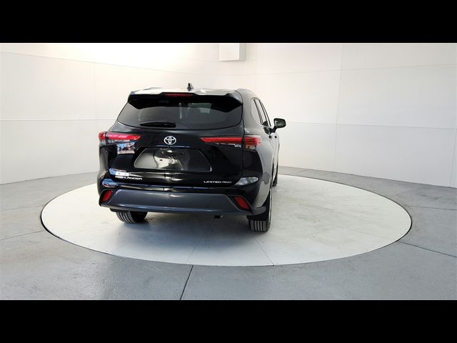 2022 Toyota Highlander Limited