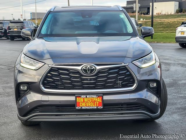 2022 Toyota Highlander Limited