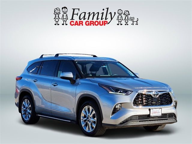 2022 Toyota Highlander Limited