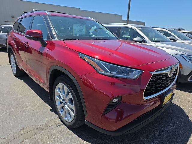 2022 Toyota Highlander Limited