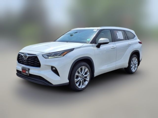 2022 Toyota Highlander Limited