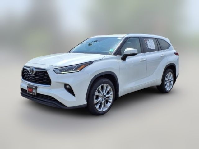 2022 Toyota Highlander Limited
