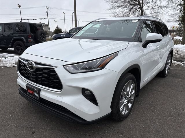 2022 Toyota Highlander Limited