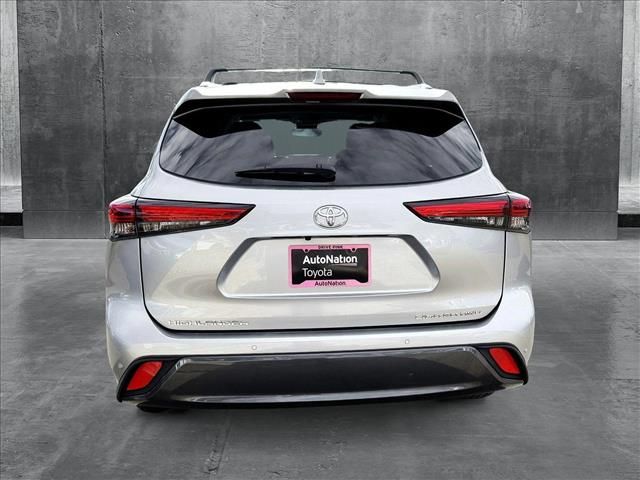 2022 Toyota Highlander Limited