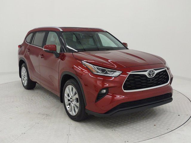 2022 Toyota Highlander Limited