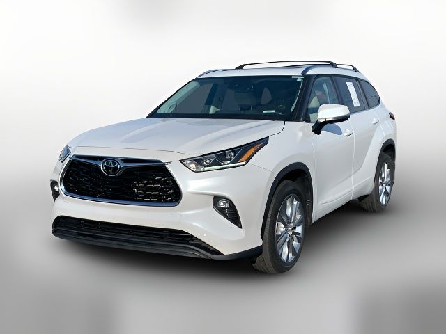 2022 Toyota Highlander Limited