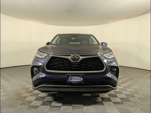 2022 Toyota Highlander Limited