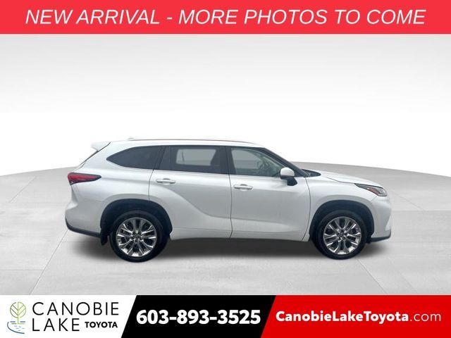 2022 Toyota Highlander Limited