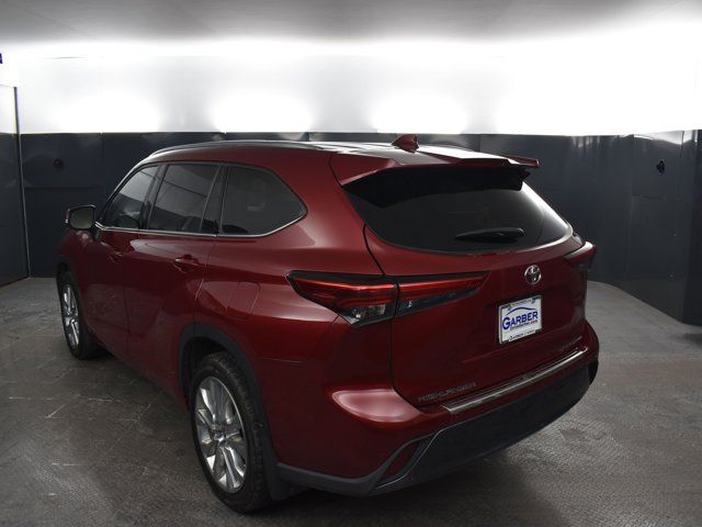 2022 Toyota Highlander Limited