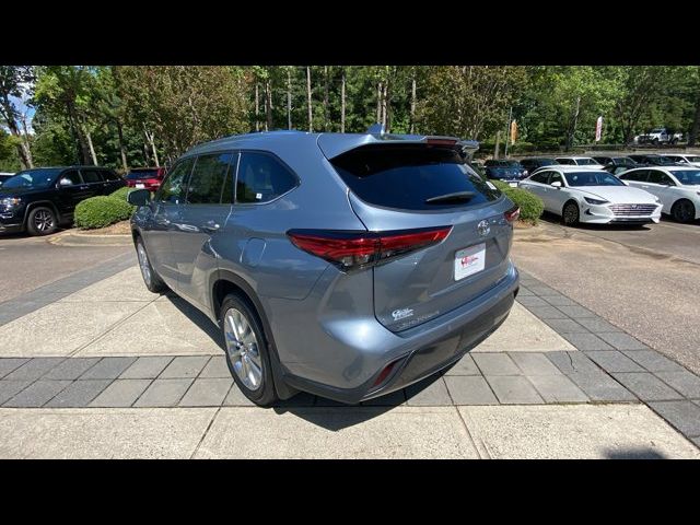 2022 Toyota Highlander Limited