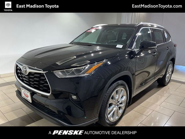 2022 Toyota Highlander Limited