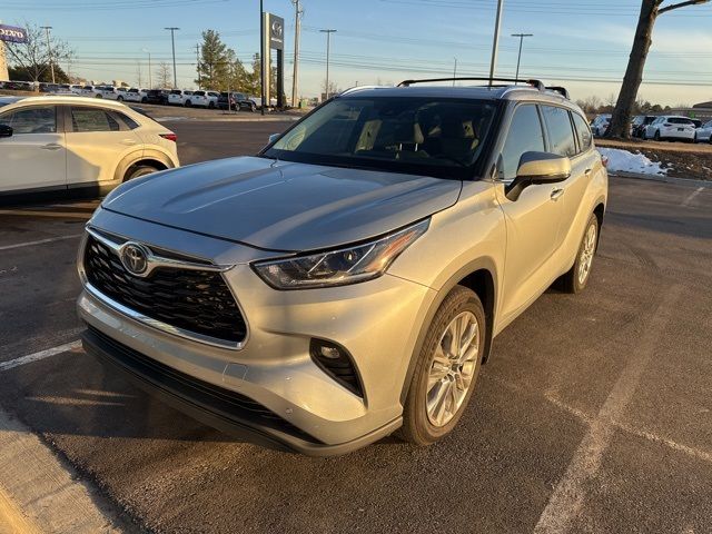 2022 Toyota Highlander Limited