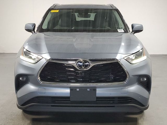 2022 Toyota Highlander Limited