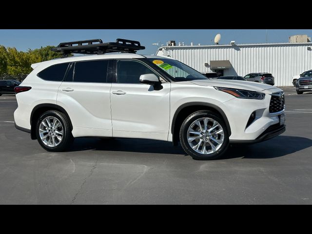 2022 Toyota Highlander Limited