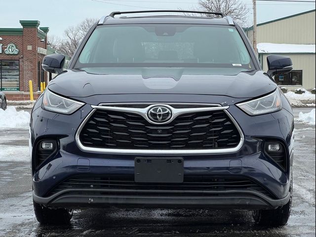 2022 Toyota Highlander Limited