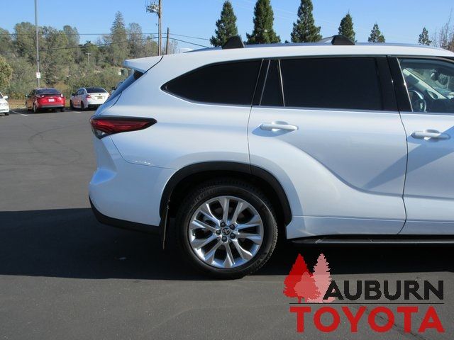 2022 Toyota Highlander Limited