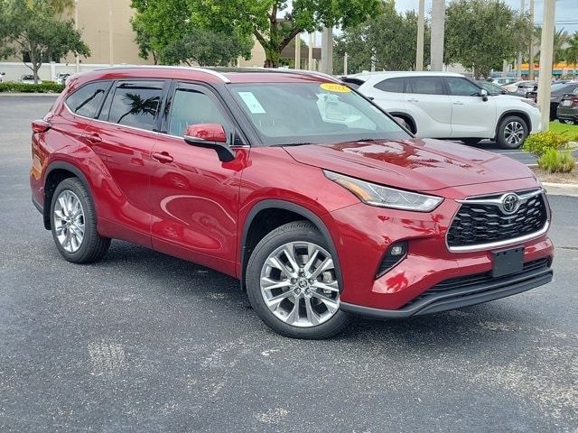 2022 Toyota Highlander Limited