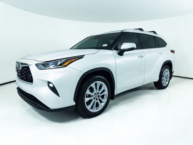 2022 Toyota Highlander Limited