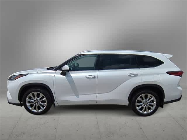 2022 Toyota Highlander Limited