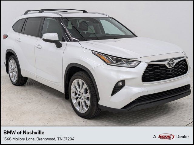 2022 Toyota Highlander Limited