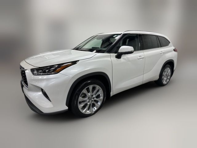 2022 Toyota Highlander Limited