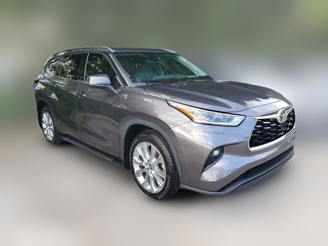 2022 Toyota Highlander Limited