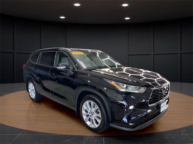 2022 Toyota Highlander Limited