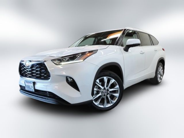 2022 Toyota Highlander Limited