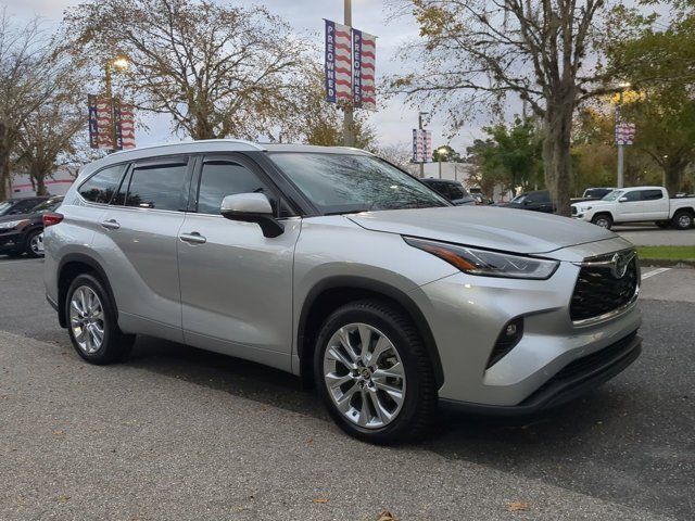 2022 Toyota Highlander Limited