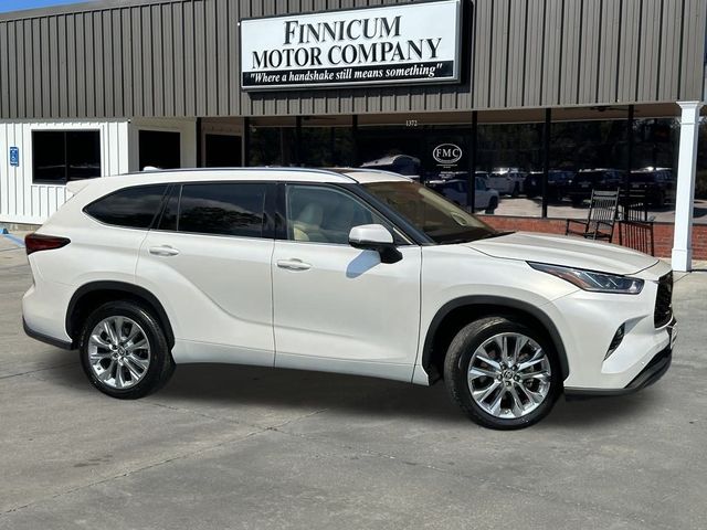 2022 Toyota Highlander Limited