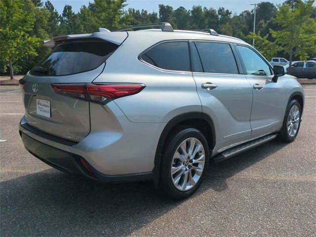 2022 Toyota Highlander Limited