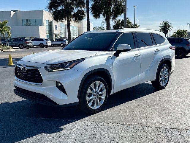 2022 Toyota Highlander Limited