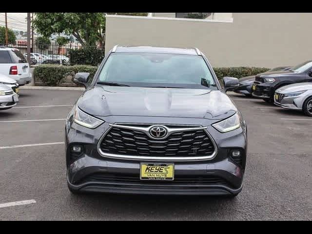 2022 Toyota Highlander Limited