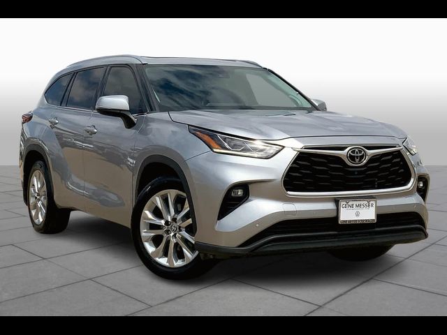 2022 Toyota Highlander Limited