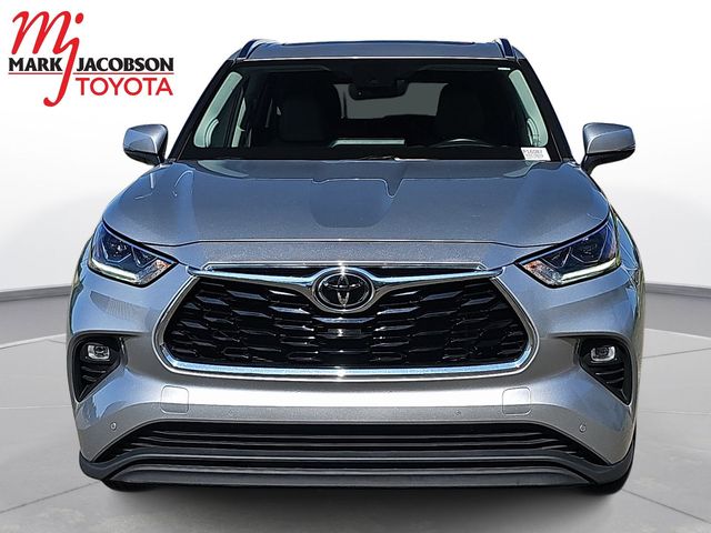 2022 Toyota Highlander Limited