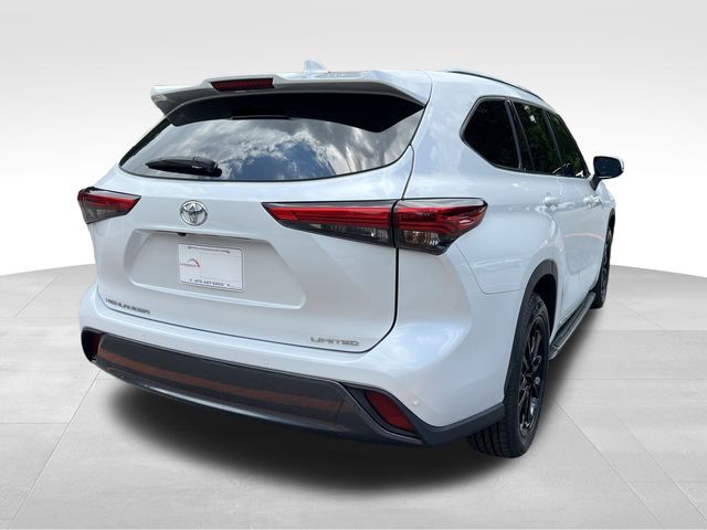 2022 Toyota Highlander Limited