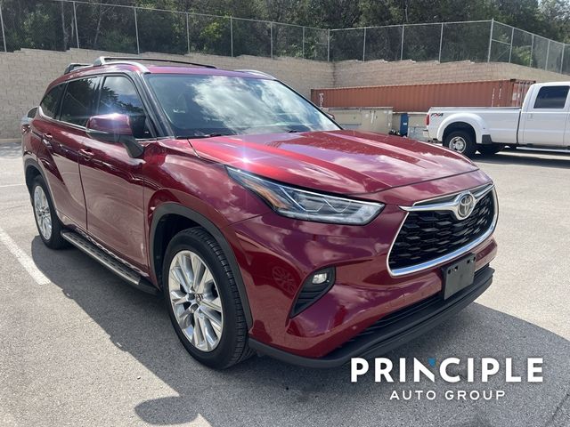 2022 Toyota Highlander Limited