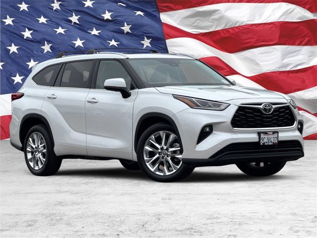 2022 Toyota Highlander Limited